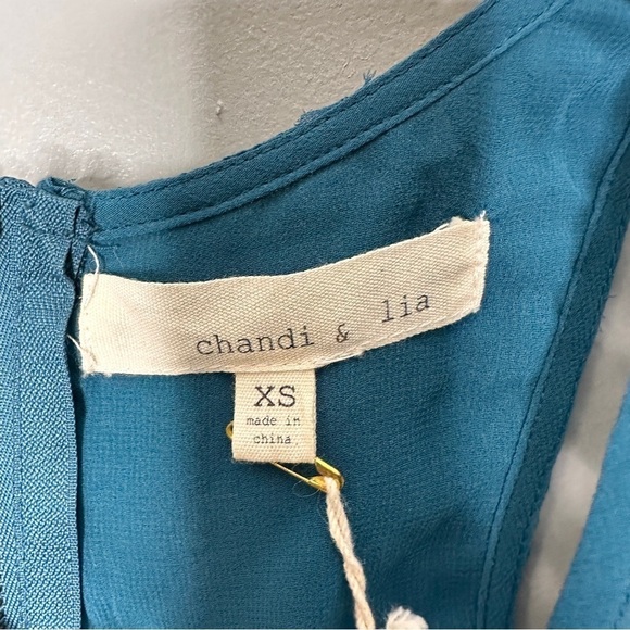 NWT Chandi & Lia Sheer textured tank top - Picture 2 of 6